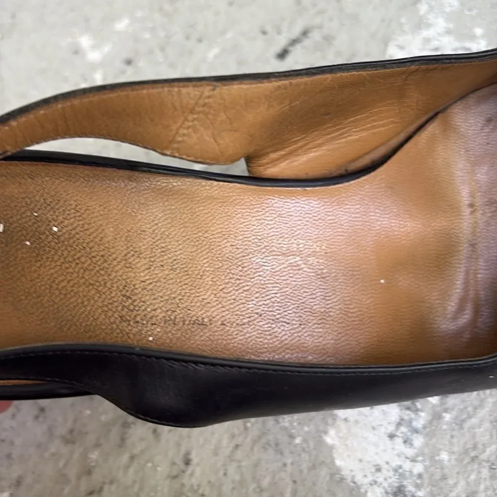 Classic Ferragamo slingbacks